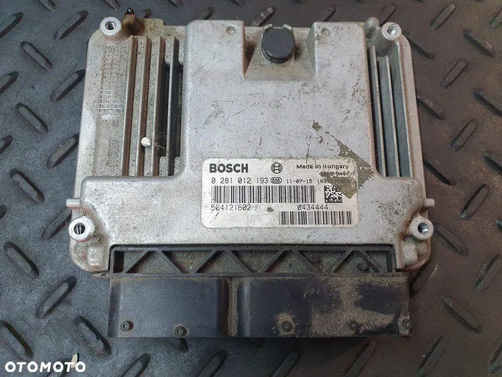 IVECO DAILY IV 06-14 2.3 STEROWNIK SILNIKA 0281012193 504121602 - 1