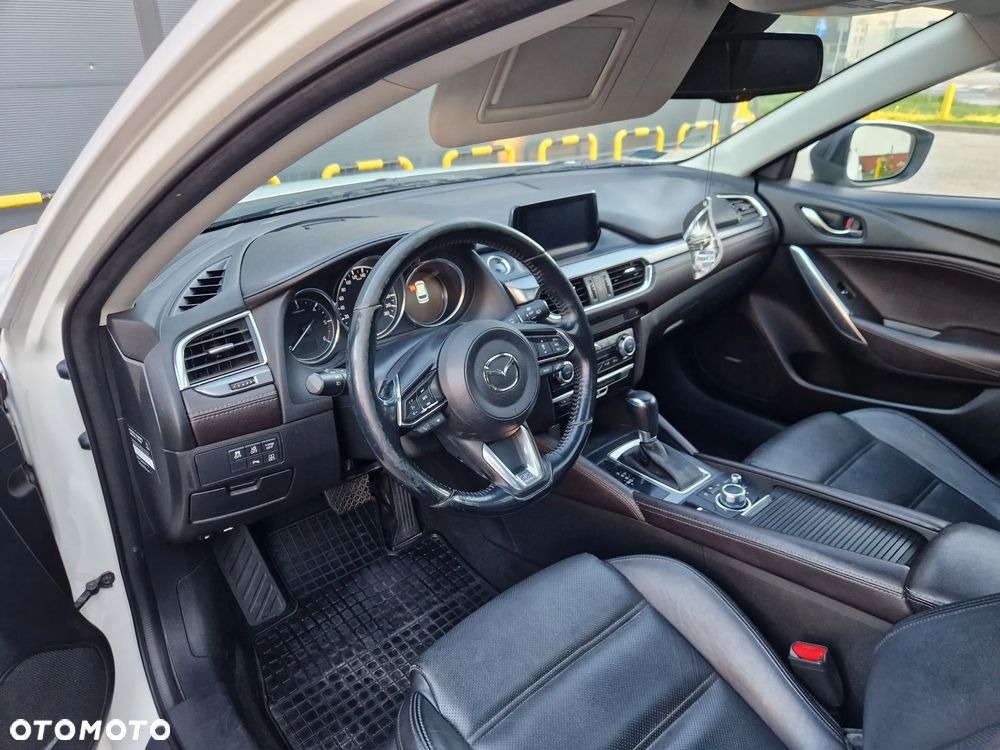 Mazda 6 2.2 D SkyPassion - 12