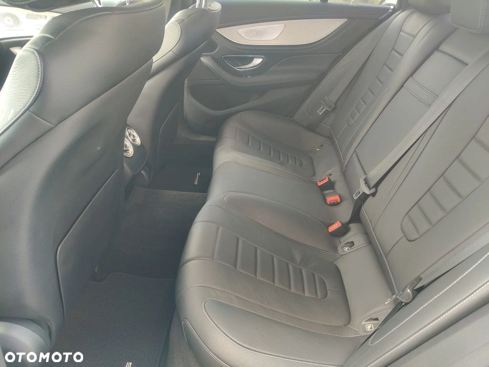 Mercedes-Benz CLS 300 d 9G-TRONIC AMG Line - 19