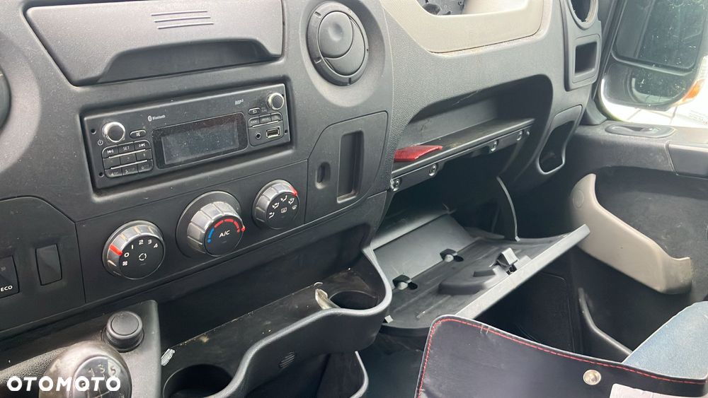 Renault Master * L2H2 - 14