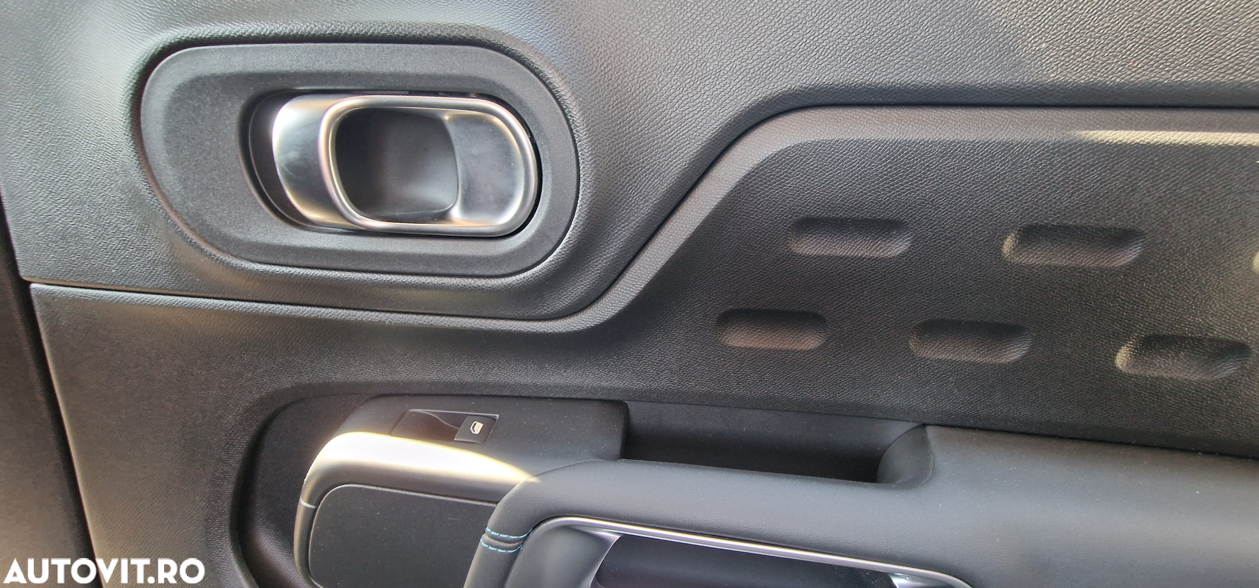 Citroën C5 Aircross 1.5 BlueHDi S&S EAT8 Shine - 11