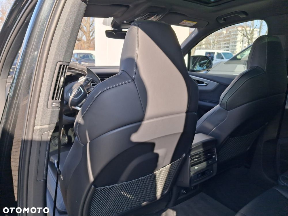 Audi Q7 - 17