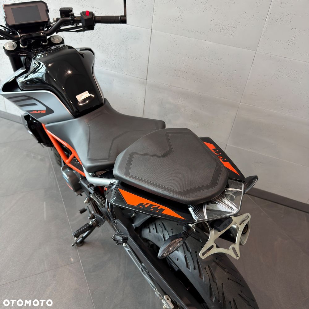 KTM Duke 125 - 13