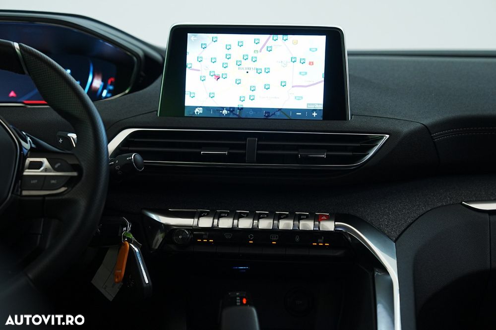 Peugeot 5008 1.5 BlueHDI s&s EAT8 GT-Line - 32