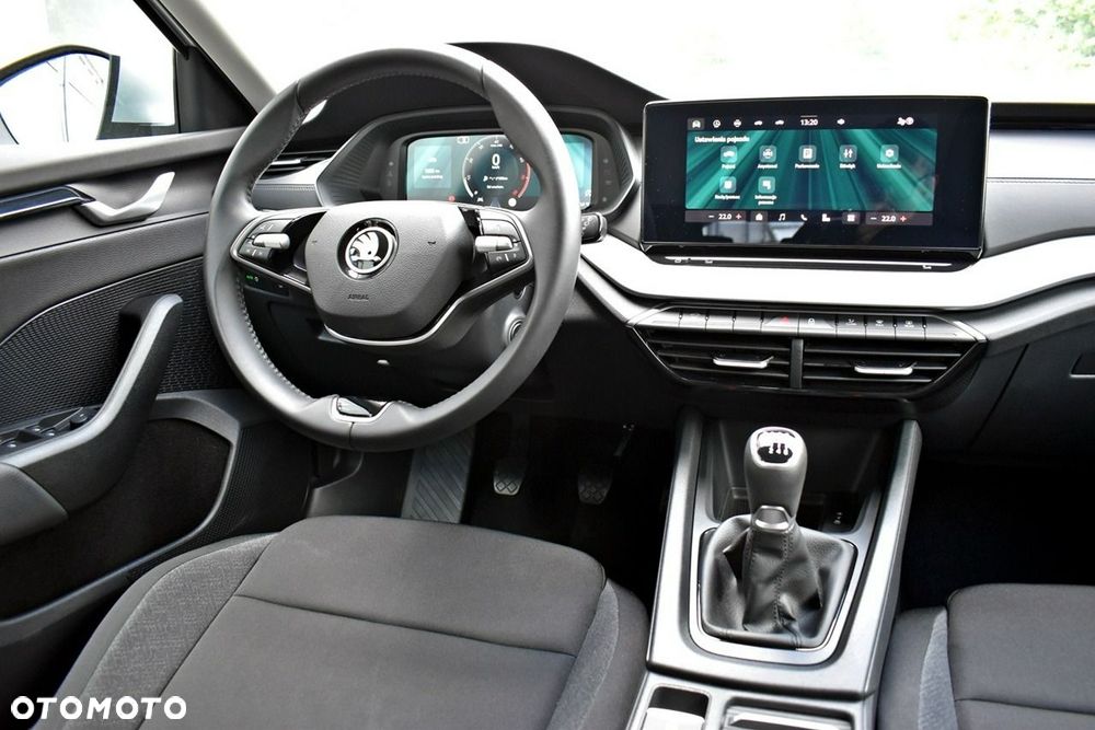 Skoda Octavia 1.5 TSI Essence - 17