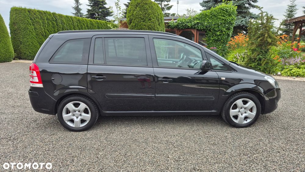 Opel Zafira - 8