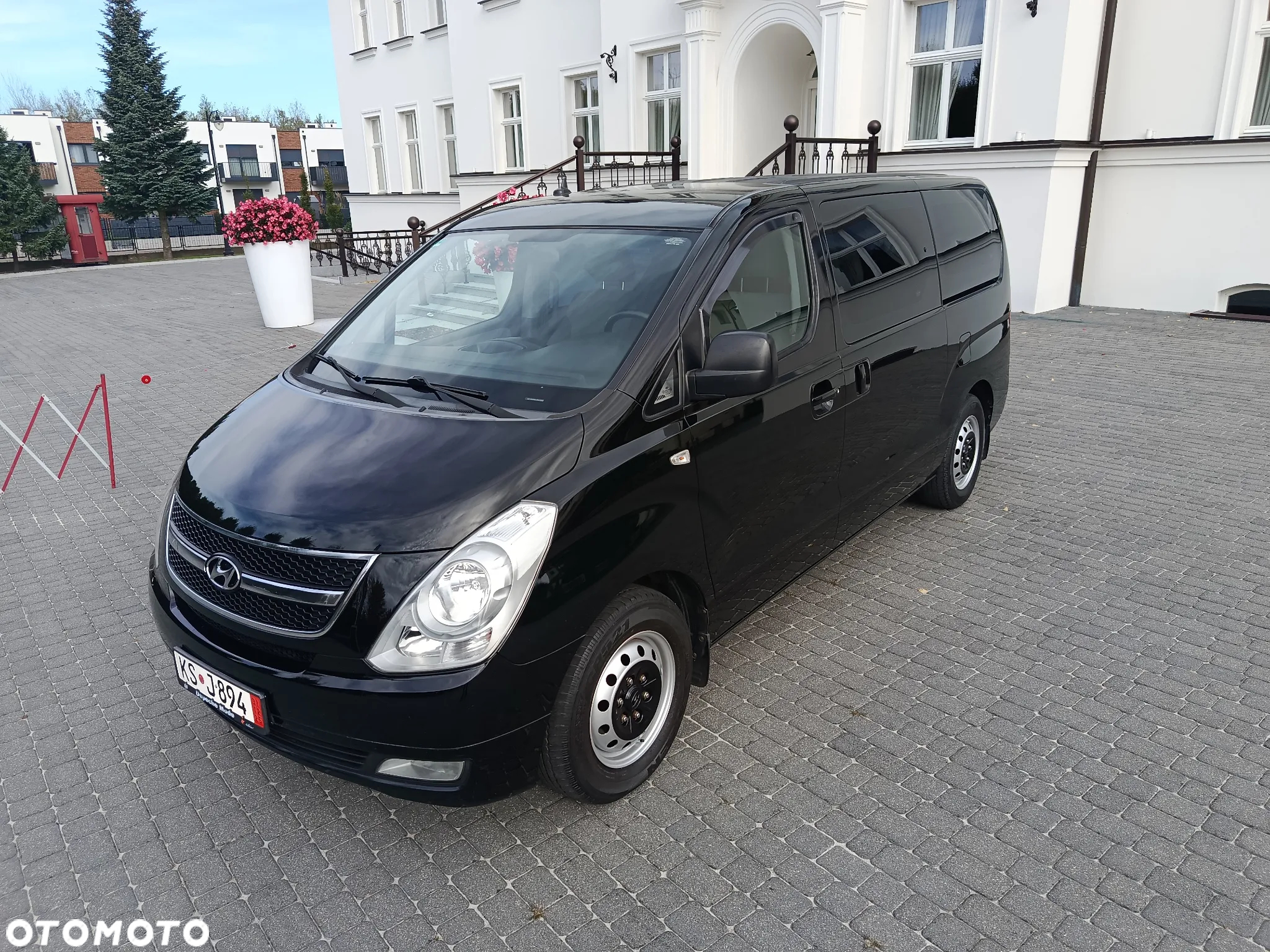 Hyundai H-1 2.5 CRDi Travel Comfort - 3