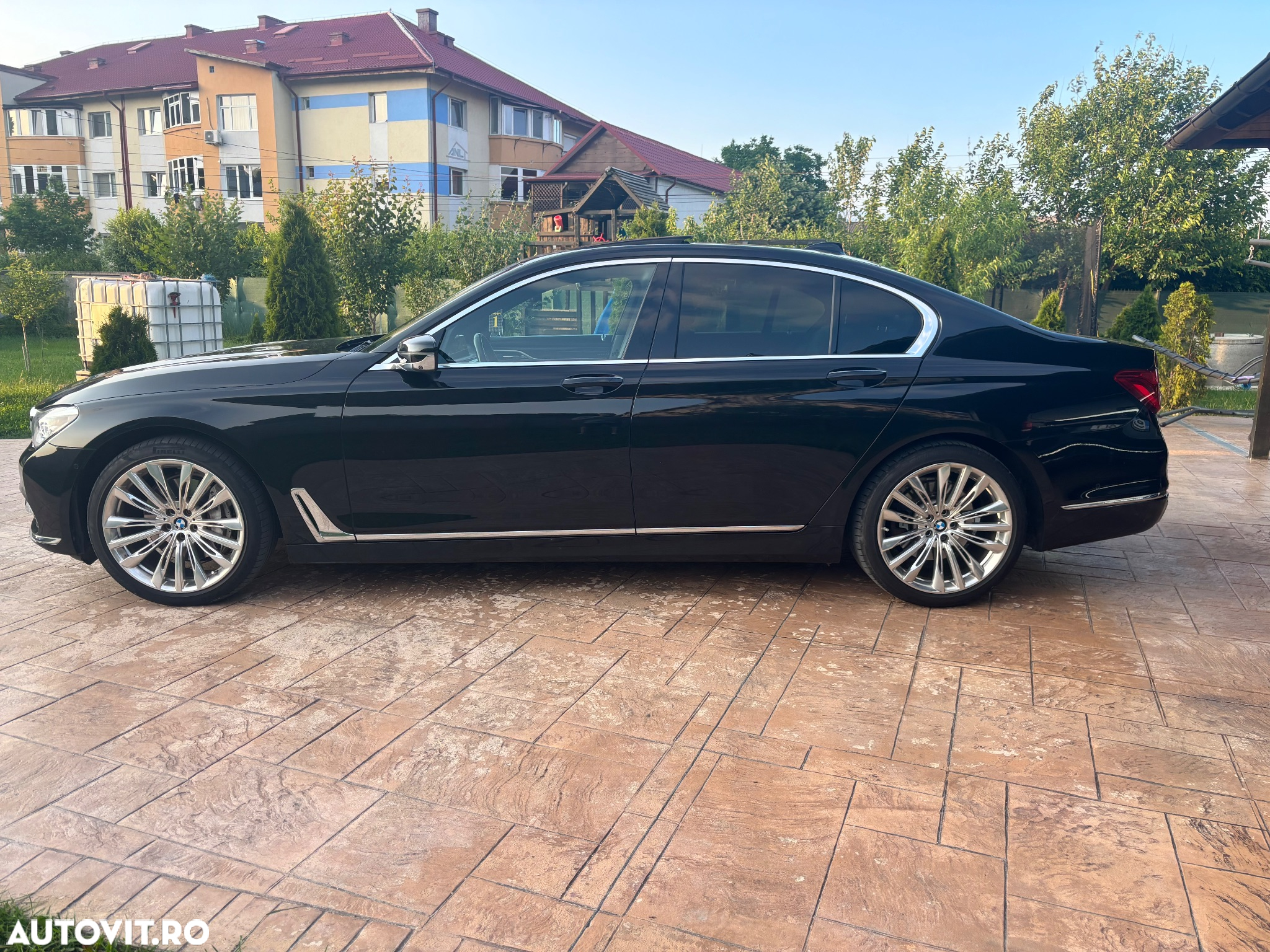 BMW Seria 7 730d xDrive - 5