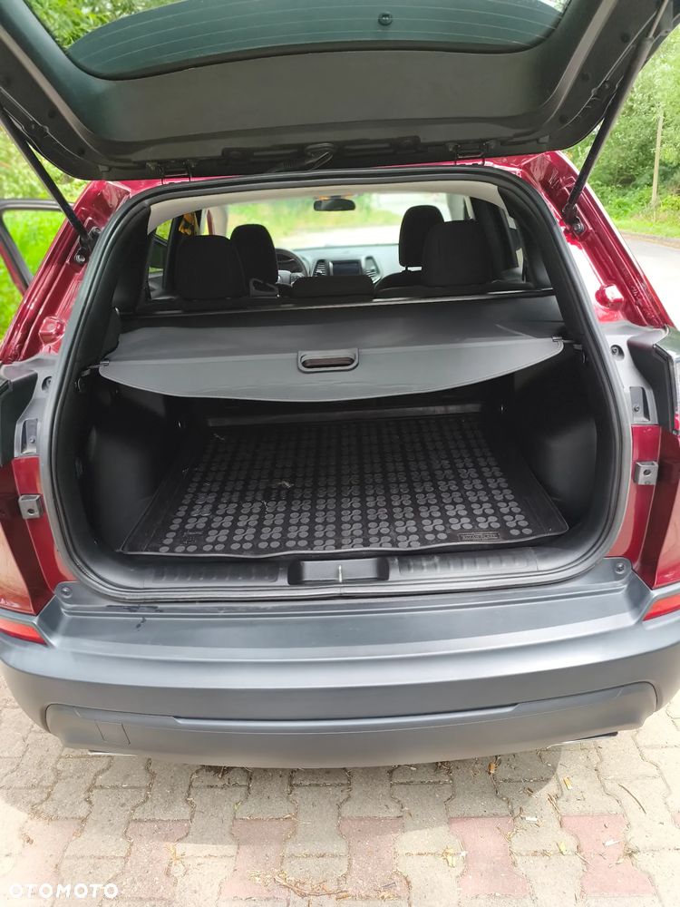 Jeep Cherokee - 18