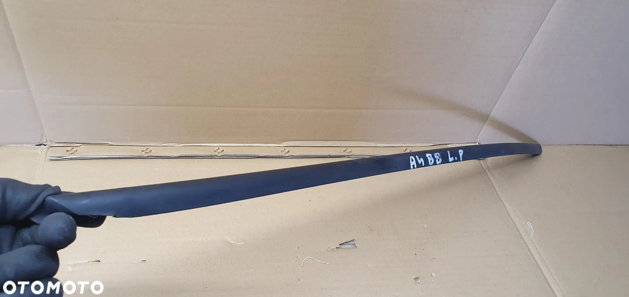 Listwa szyby czołowej lewy przód Audi A4 B8 8K0854327 - 4