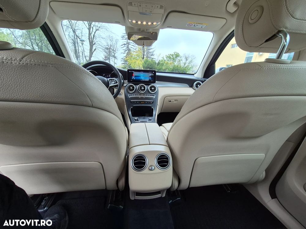 Mercedes-Benz GLC 220 d 4MATIC - 32