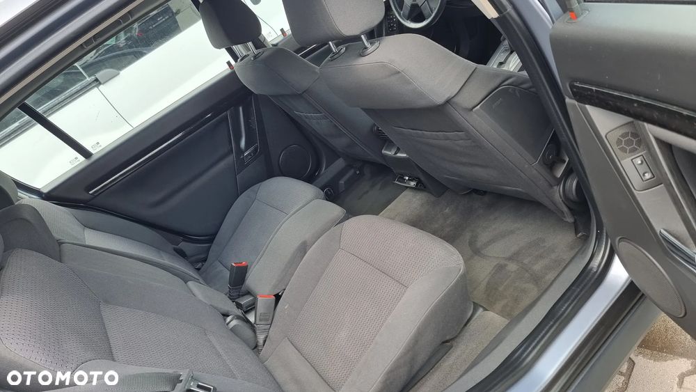 Opel Signum 2.2 DTI Elegance ActiveSelect - 11