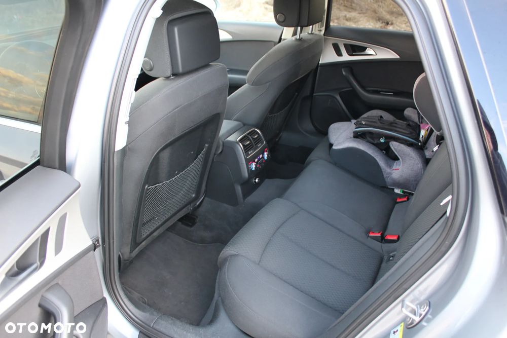 Audi A6 Avant 2.0 TDI Ultra - 12