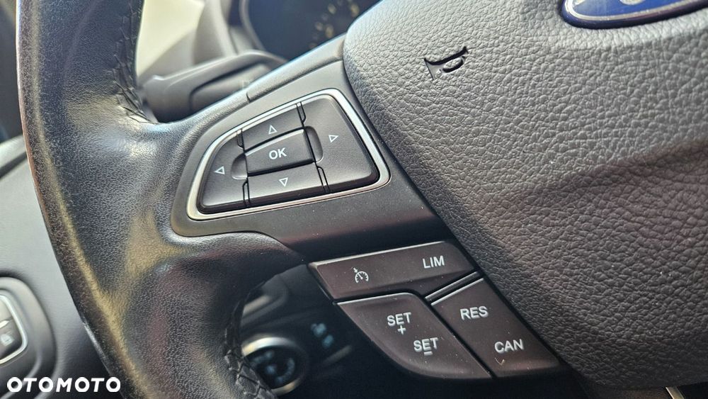 Ford Focus - 20