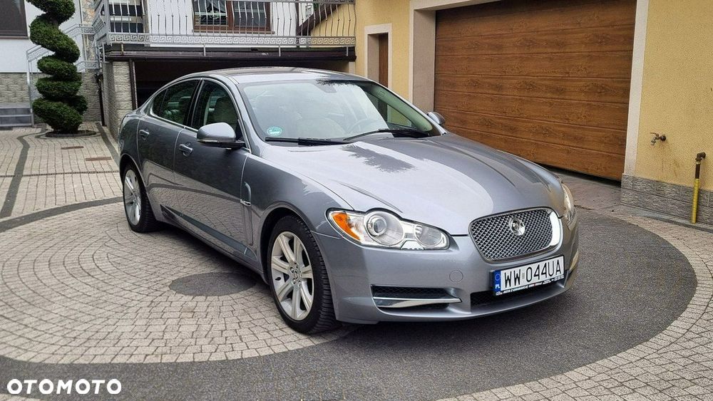 Jaguar XF - 9