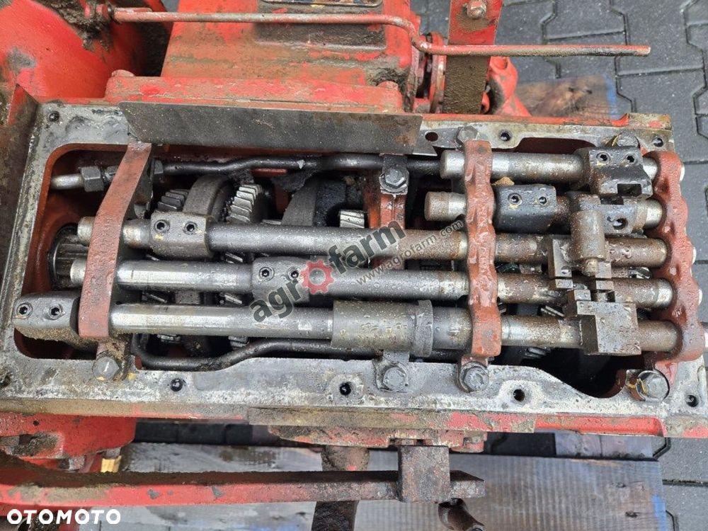 Skrzynia biegów, tylny most Case 1255 XL - 3