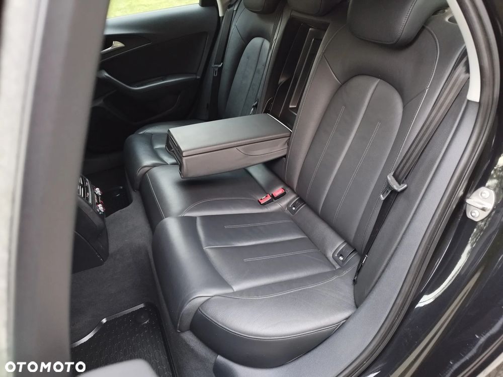 Audi A6 Avant - 25