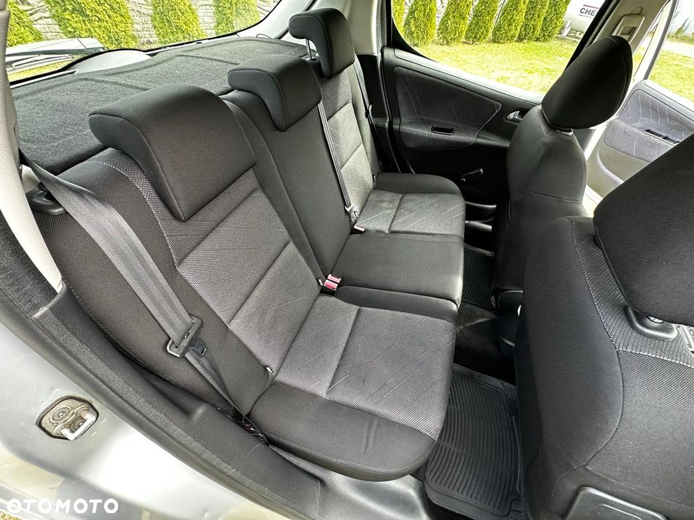 Peugeot 207 - 18