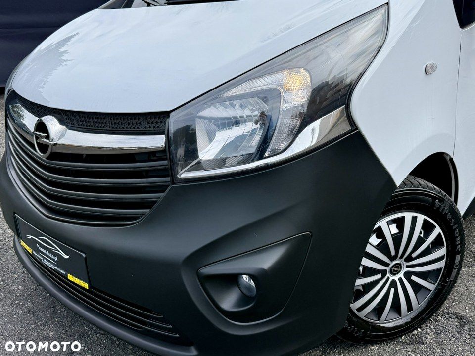 Opel Vivaro - 2