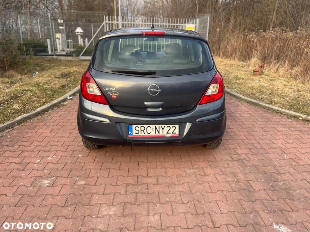 Opel Corsa 1.2 16V Cosmo - 7