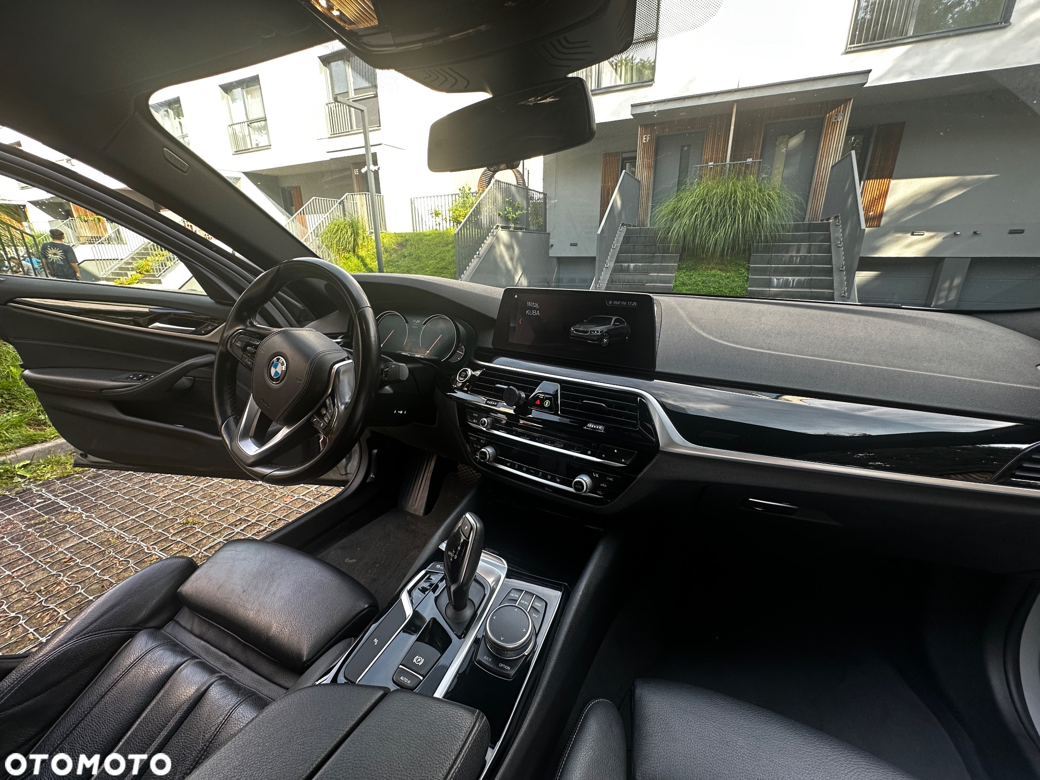 BMW Seria 5 520d Sport Line - 15