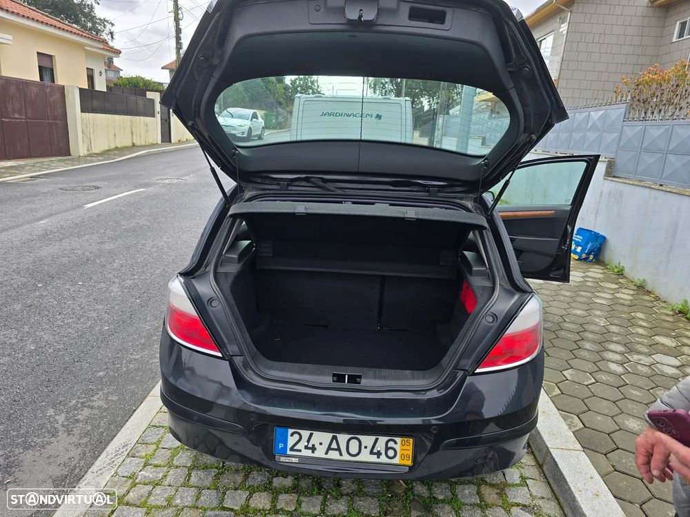 Opel Astra 1.3 CDTI Cosmo - 11