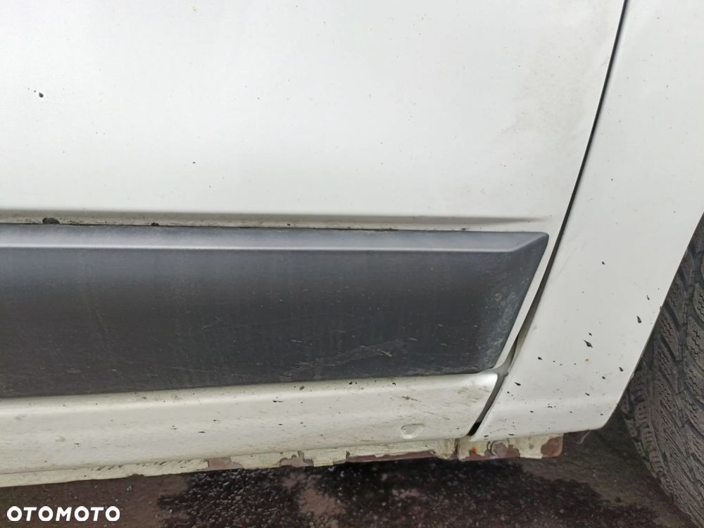 DACIA DOKKER 12-17 2013 r. 0389 drzwi prawy przód prawe przednie PP białe * - 4