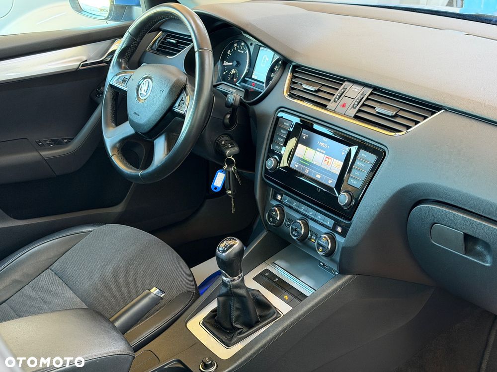 Skoda Octavia 1.8 TSI Drive - 30