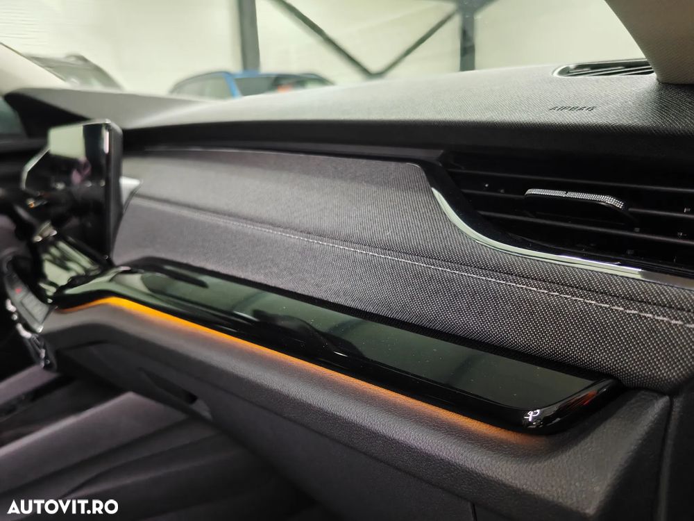 Skoda Octavia 2.0 TDI DSG Sport Edition - 17