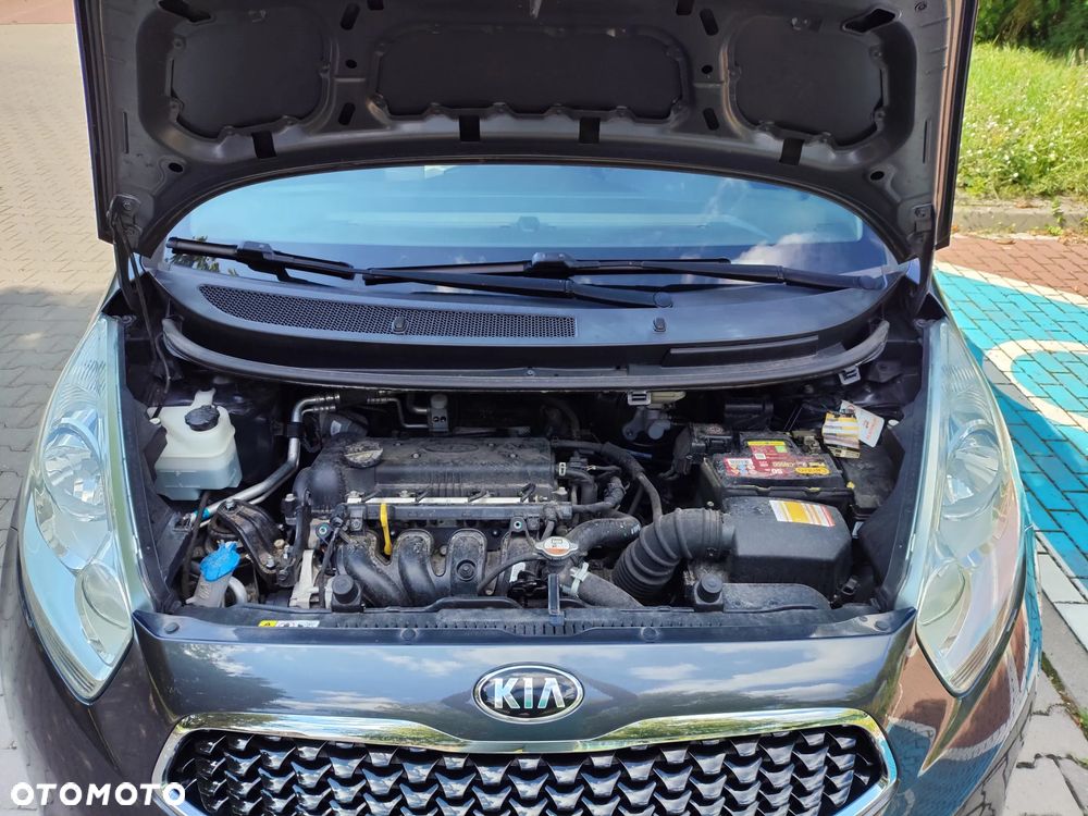 Kia Venga 1.4 Business Line - 11