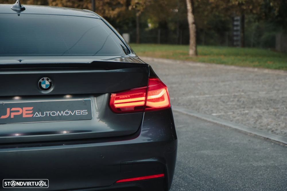 BMW 320 d Touring Aut. M Sport - 16