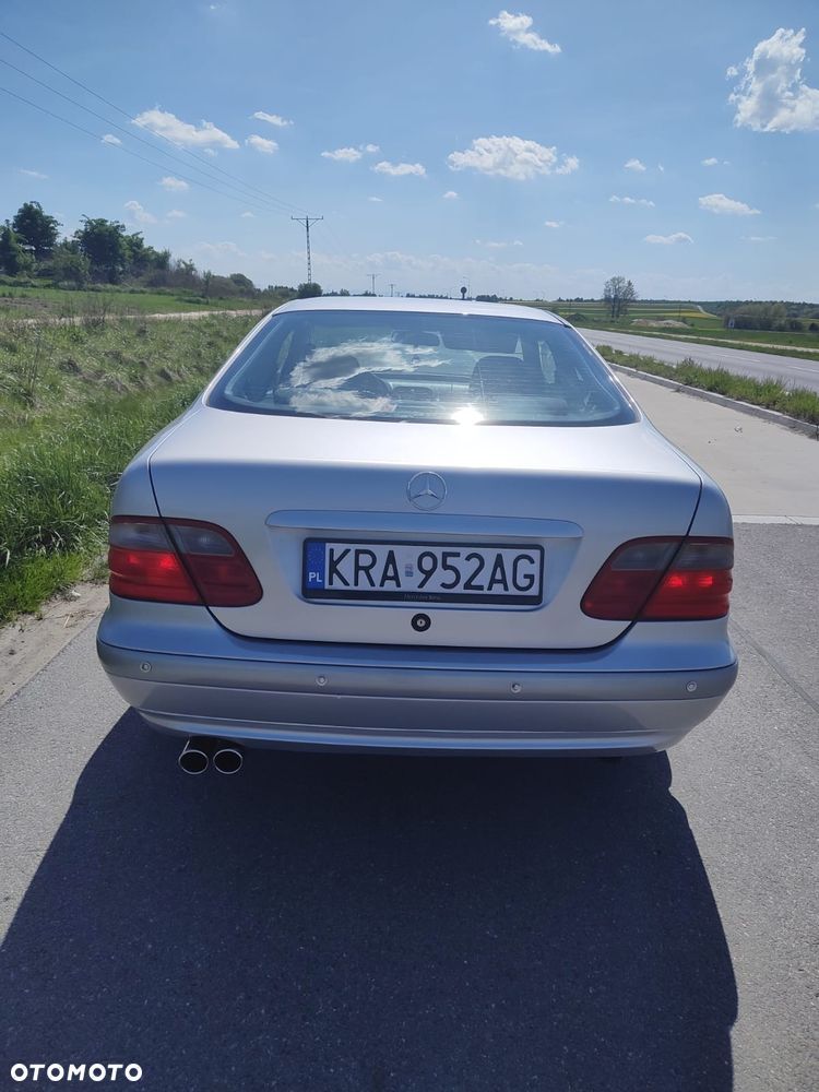 Mercedes-Benz CLK - 3