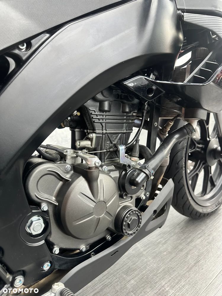 Aprilia Tuono - 25