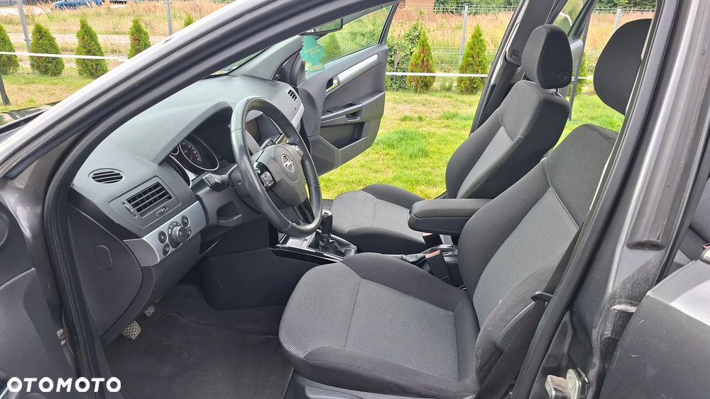 Opel Astra - 8
