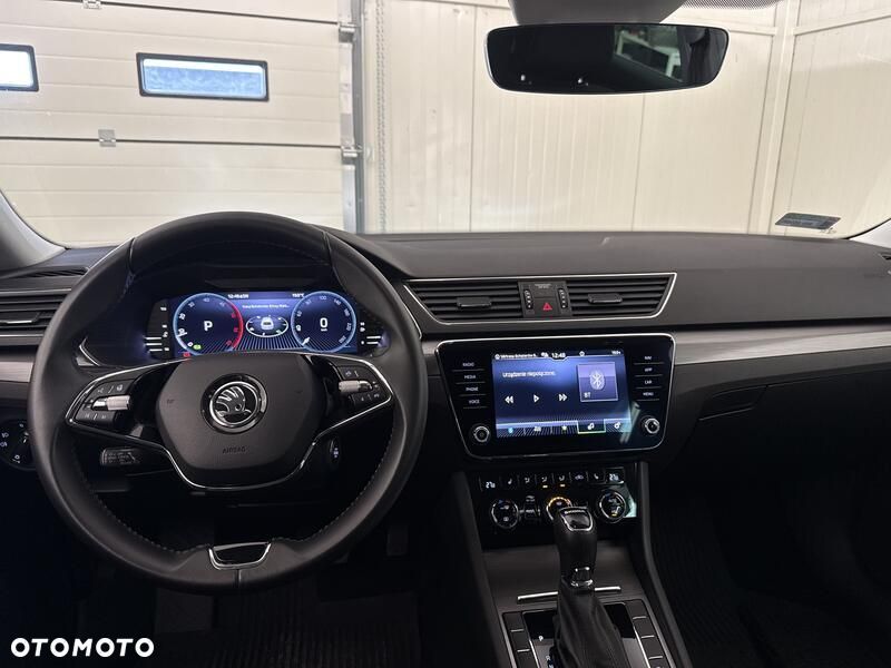 Skoda Superb 2.0 TDI SCR Style DSG - 13