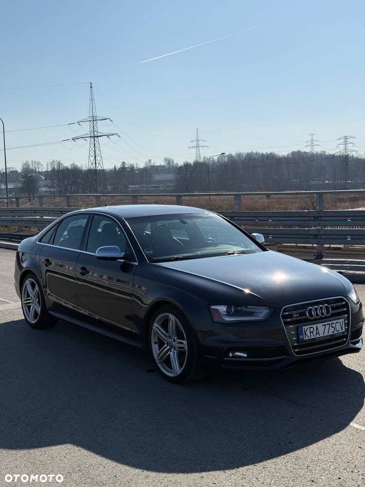 Audi S4 Limousine - 4