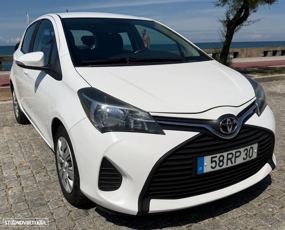 Toyota Yaris 1.4 D-4D ACtive+AC - 9