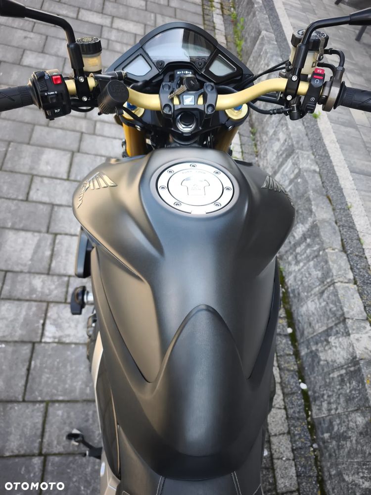 Honda CB - 34