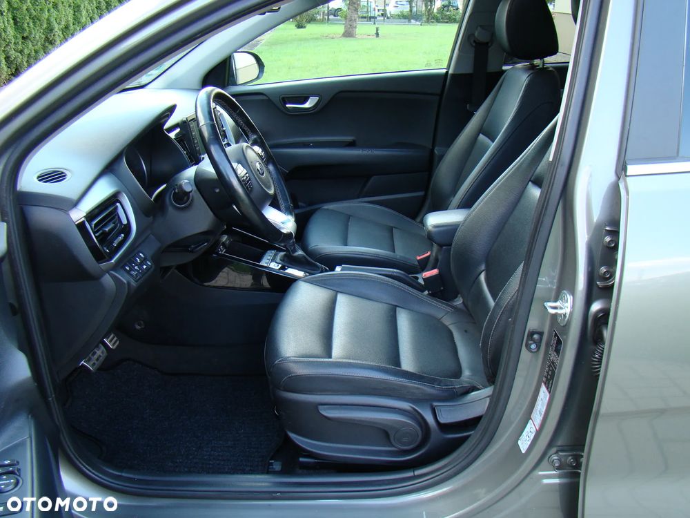 Kia Stonic 1.0 T-GDI DCT OPF Platinum Edition - 27