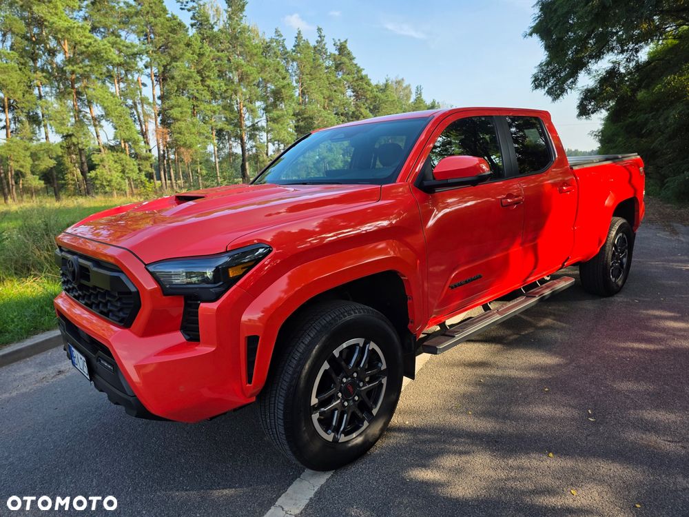 Toyota Tacoma - 25