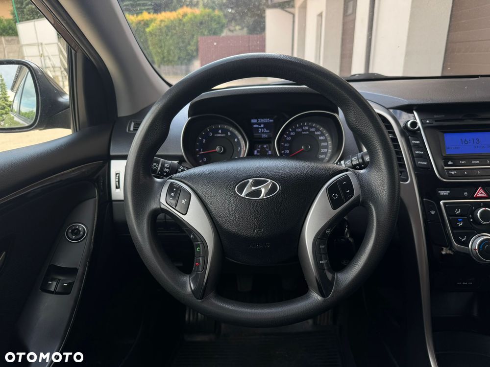 Hyundai i30 1.4 Premium - 10