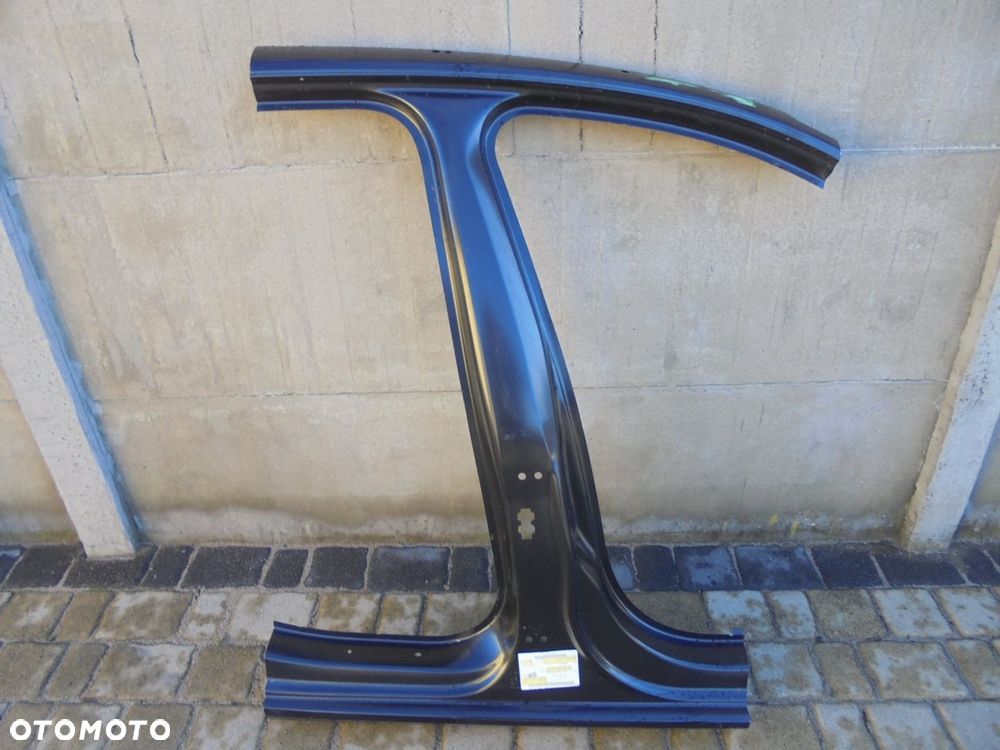 AUDI A4 B8 8K9 KOMBI - słupek, próg prawy NOWY - 1