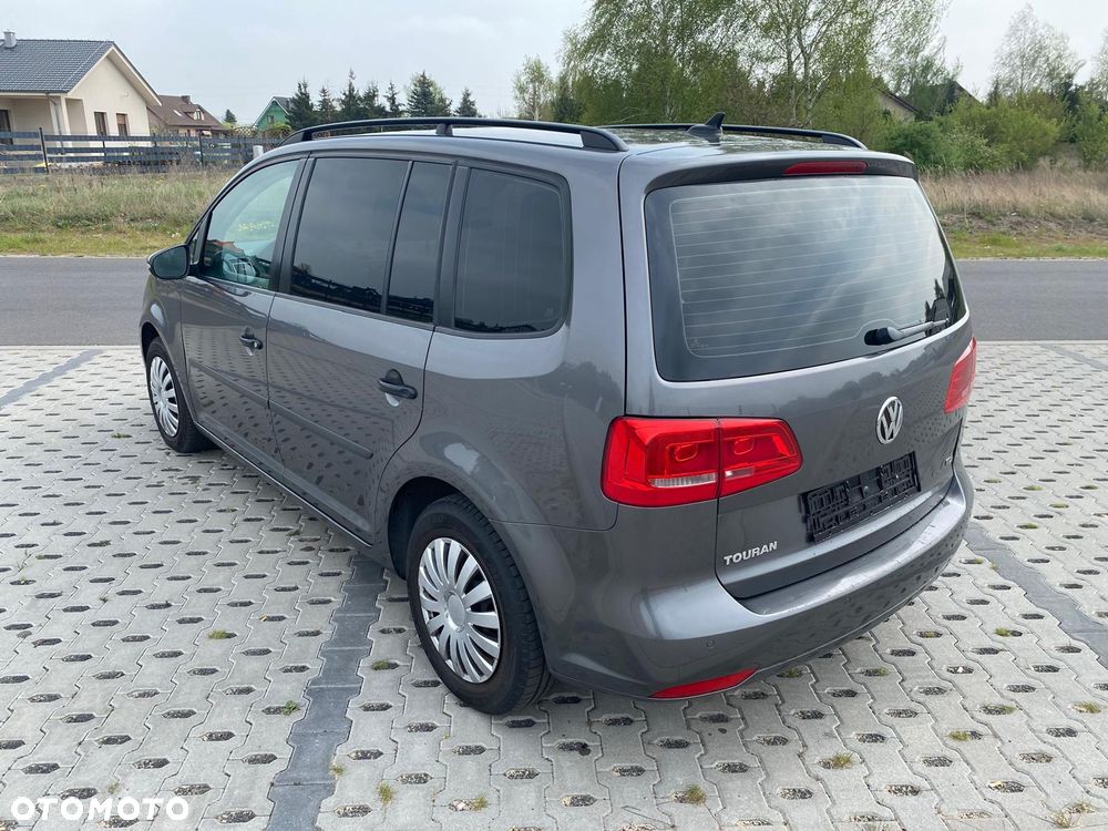 Volkswagen Touran 1.6 TDI DPF DSG Highline - 9