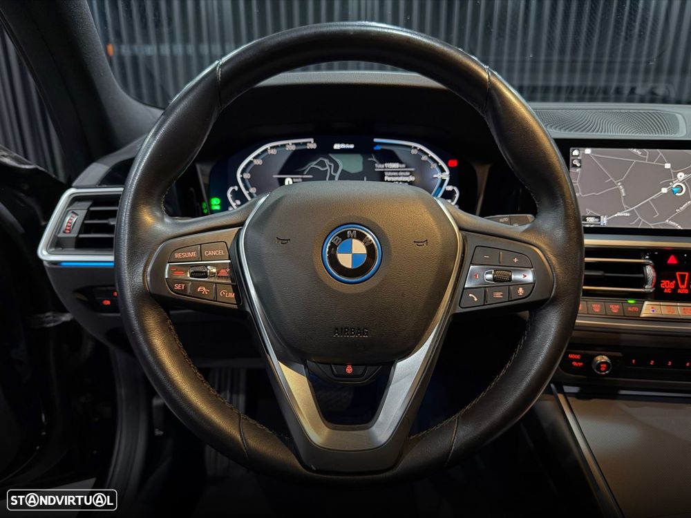 BMW 320 e Line Sport Auto - 19
