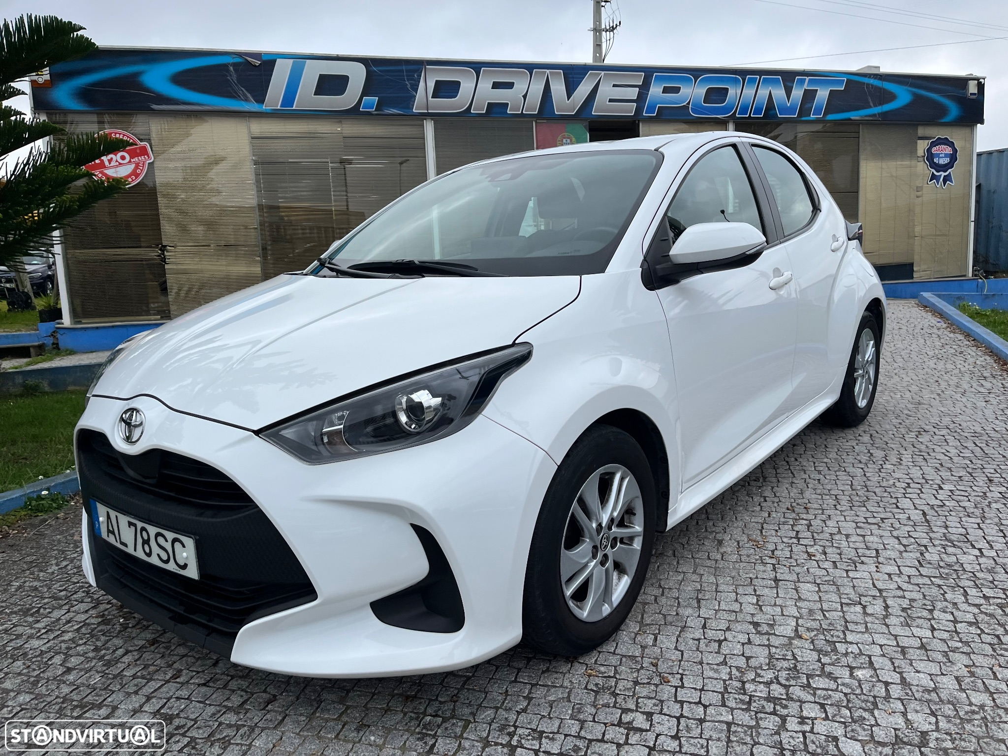 Toyota Yaris 1.0 VVT-i Comfort - 13