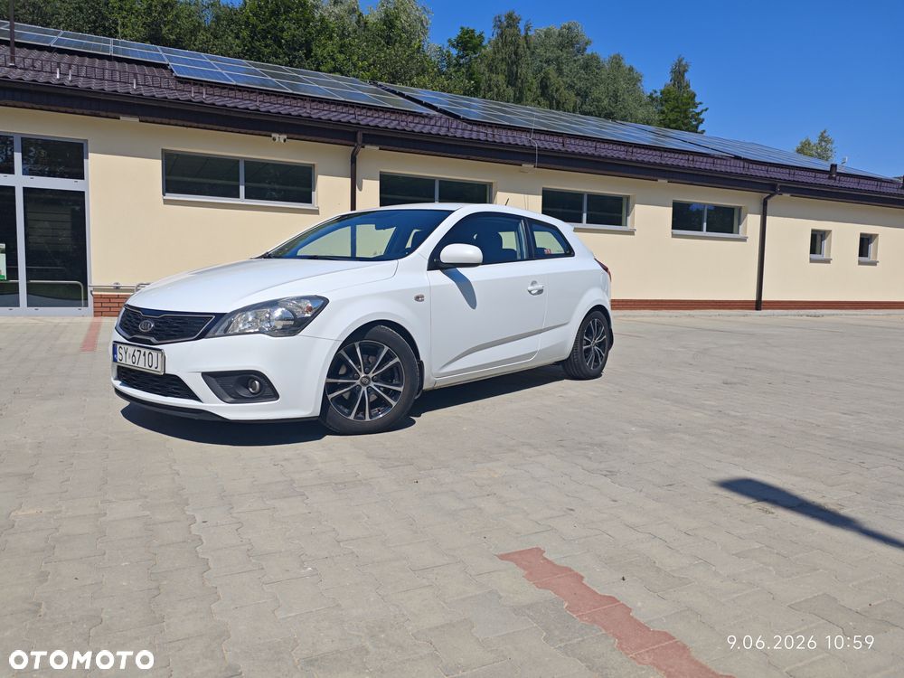 Kia Ceed 1.6 Crdi Comfort - 2