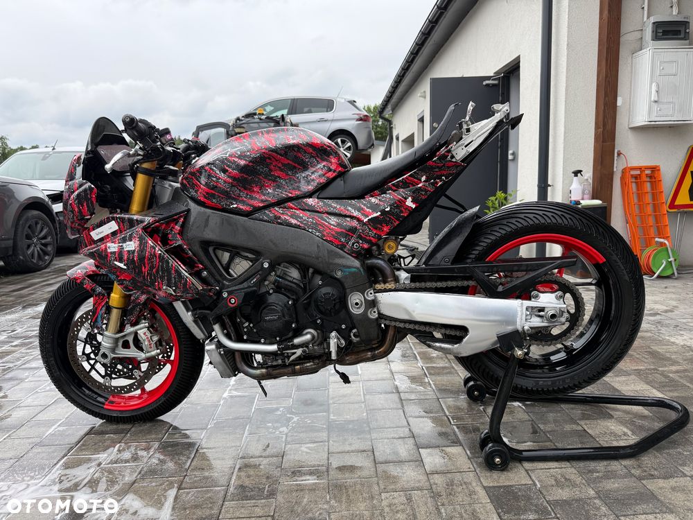 Aprilia Tuono - 3