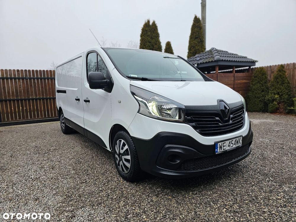 Renault Trafic - 12