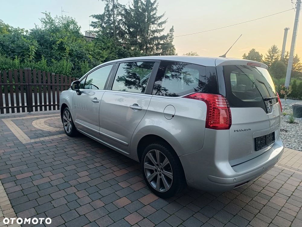 Peugeot 5008 1.6 Active 7os - 8