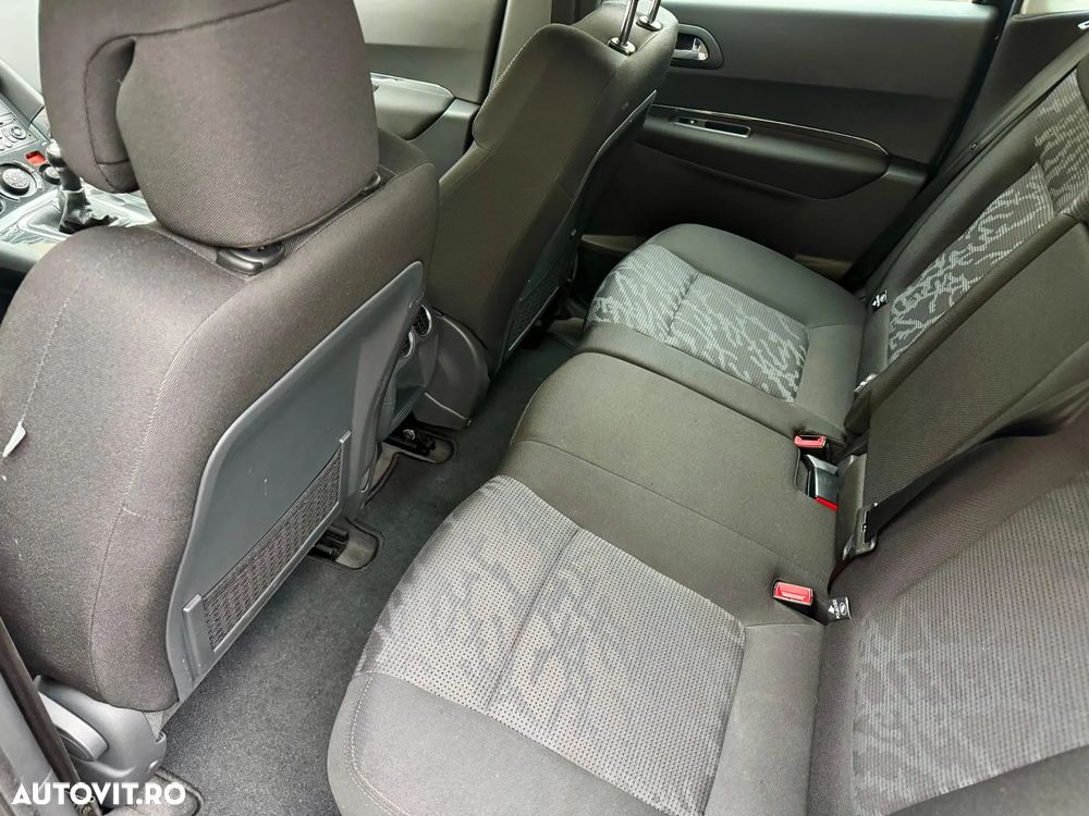 Peugeot 3008 120 VTi Premium - 12